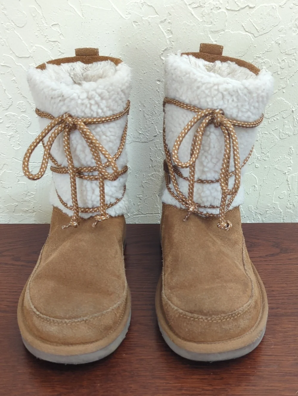 Koolaburra by Ugg Girls' Chestnut Michon Lace-Up Short Winter Boots Size 3